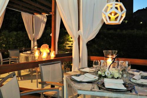 Peldbaseins, Albergo Ristorante Cavaliere in Caselle In Pittari