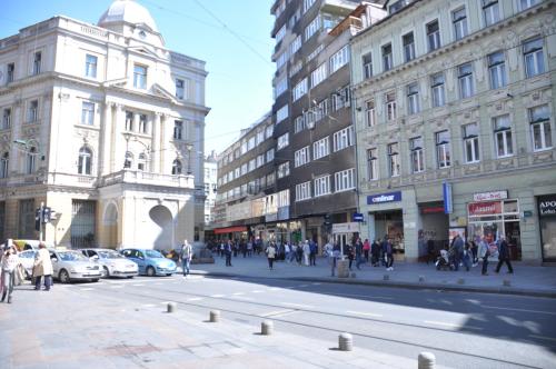 Eternal Flame Apt City Center photo 2