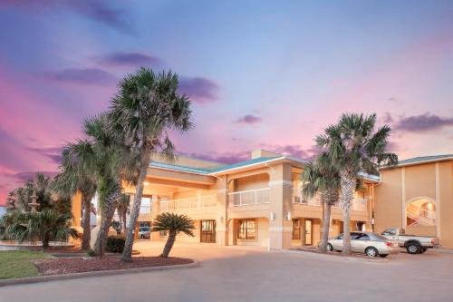 Super 8 by Wyndham Corpus Christi, Corpus Christi