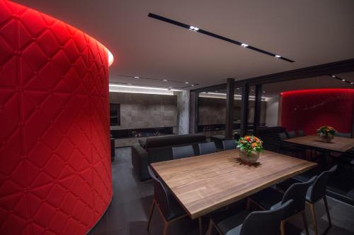 Le Cube - image 6