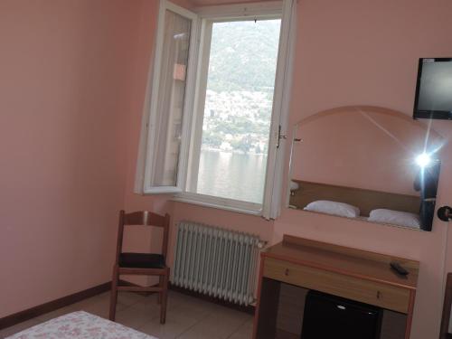 Double Room with Lake View