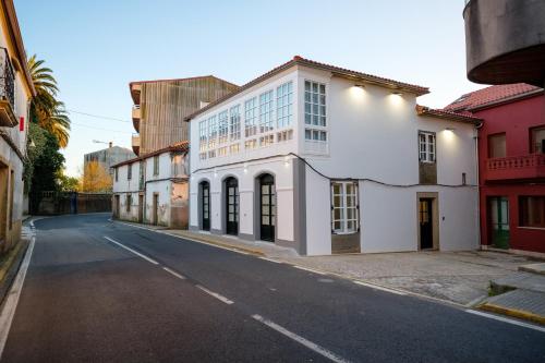 Exterior view, Pension Domus Gallery in Arzua
