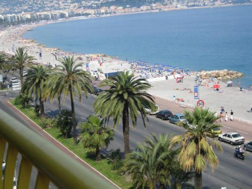 Beachfront apartment Promenade Des Anglais