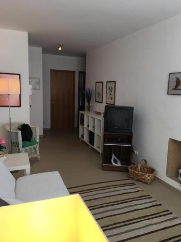  Monte Gordo Flat in Monte Gordo