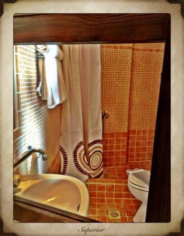 Triple Room (2-4 Adults) image 3