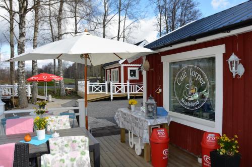 Café Torpet B&B - Accommodation - Skepplanda