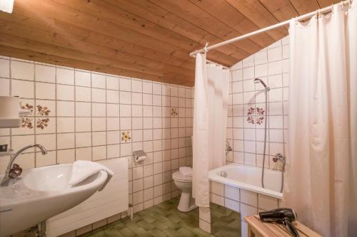 Haus Central - image 6