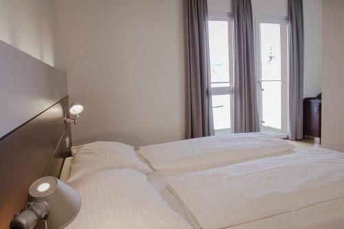 Hotel Schwarzer Bär - image 10