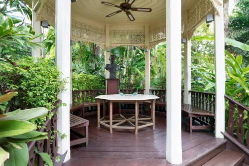 Chakrabongse Villas