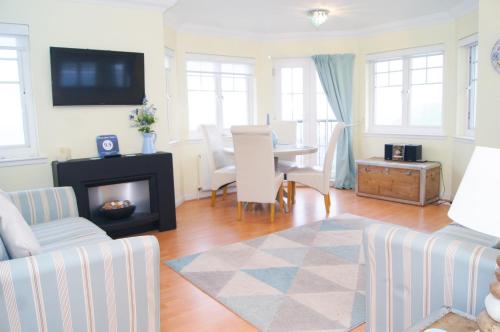 Wood Court, Troon in Troon