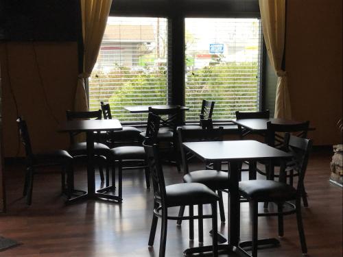 Soudersburg Inn & Suites Lancaster - Accommodation - Ronks