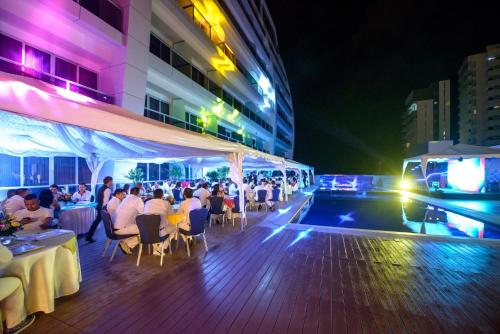 Wyndham Manta Sail Plaza Hotel and Convention Center in Manta