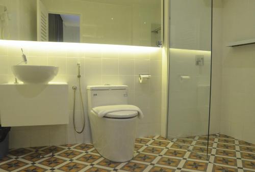 Royal Triple Room image 1