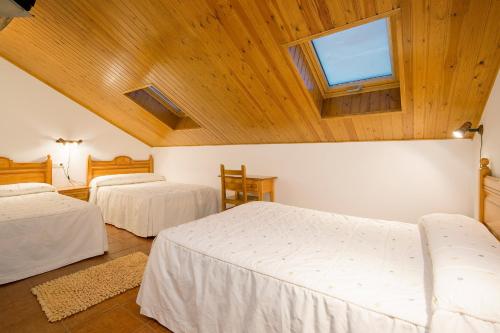 Hotel Castillo d'Acher - image 9