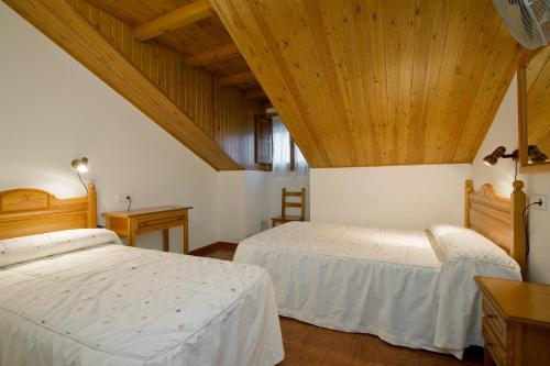 Hotel Castillo d'Acher - image 12