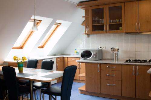 キッチン, Titan Apartman in ジュラ