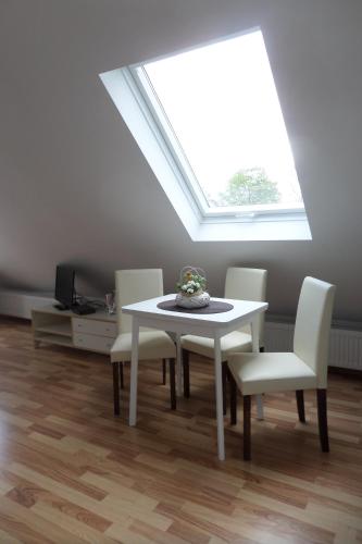 Flughafenapartement Sky View, Düsseldorf