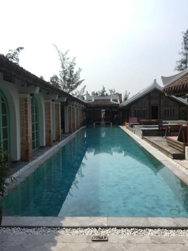 Villa Louise Hue Beach Hotel - 레스토랑