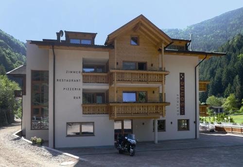 Gasthof Zur Sonne - image 13