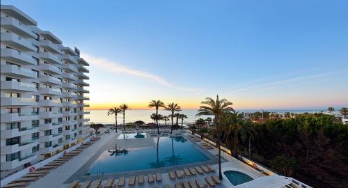 泳池, 太陽海岸海洋之家酒店-美利亞旗下 (Hotel Ocean House Costa del Sol, Affiliated by Meliá) in 托雷莫利諾斯市中心