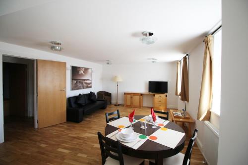 Wellesley Road Apartments, Thornton Heath, London