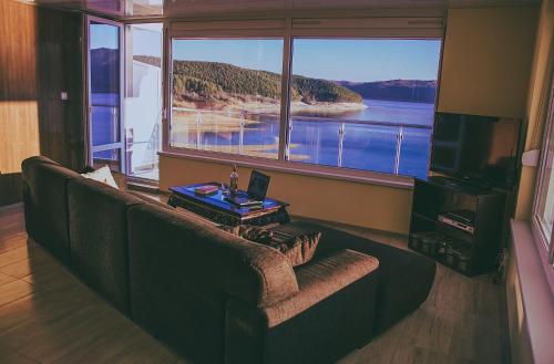 Lakeview-Estate ApartHotel photo 2