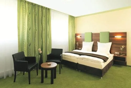 Hotel und Cafe Paso in Vierkirchen, Deutschland