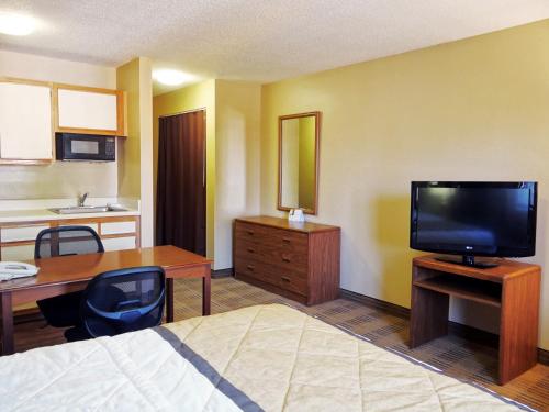 Extended Stay America Suites - Fort Lauderdale - Cypress Creek - NW 6th Way - image 13