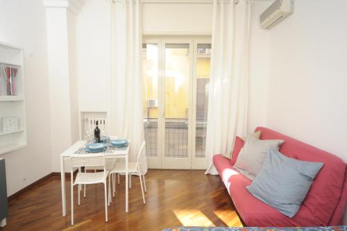 Jean Carlos house in the old town, Neapel (Foto 7)