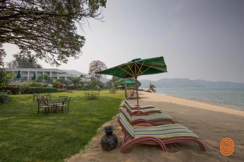 المنطقة المحيطة, Lake Kivu Serena Hotel in Gisenyi