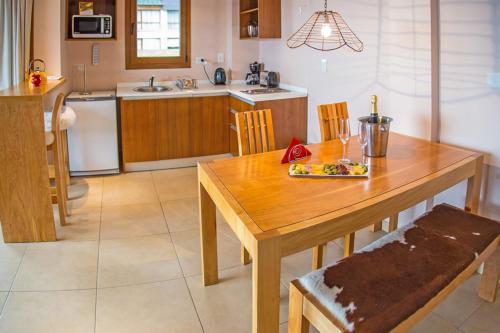 Departamento Villa Huapi Departamento Villa Huapi is a popular choice amongst travelers in Dina Huapi, whether exploring or just passing through. Both business travelers and tourists can enjoy the propertys facilities and se