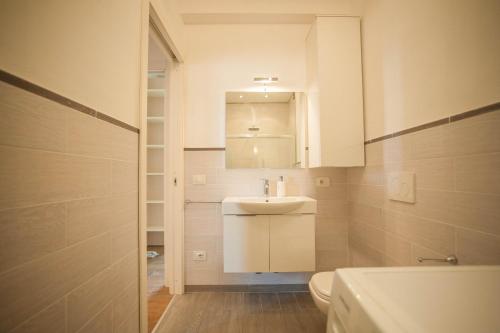 Two-Bedroom Apartment image 4