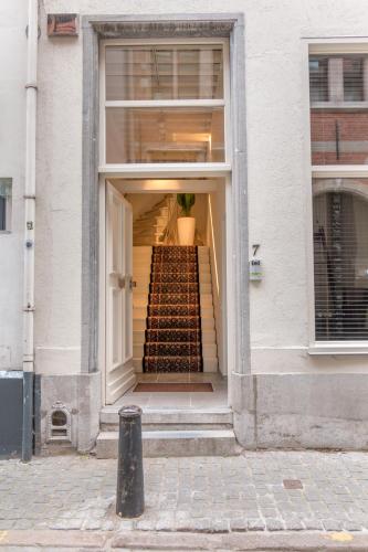 Y & L Villa Antwerp – Antwerp, DC