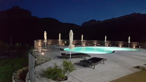 . Case vacanze NIOLEO - Apartments and Pool