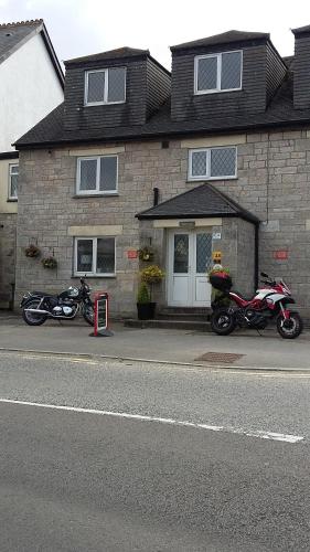 Thurlestone House - image 6