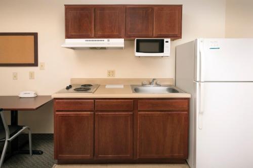 ห้องครัว, WoodSpring Suites Waco near University in เบลมีด