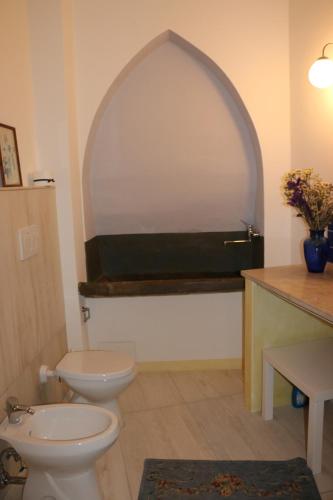 Bathroom, La Casa Sul Borgo in Lapedona