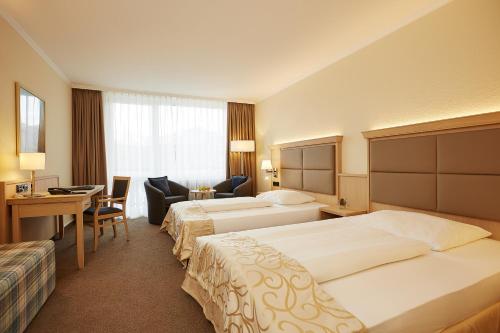 Eibsee Hotel - image 2