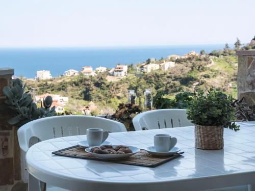  All4Greece Evia Villa in 34003 Platána