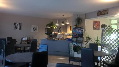 Előcsarnok, Riv'Hotel in Maleville