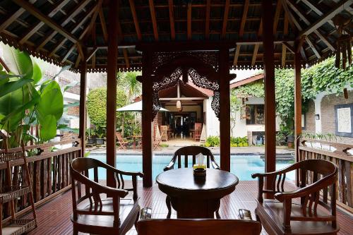 ZEN Rooms Padma Palagan