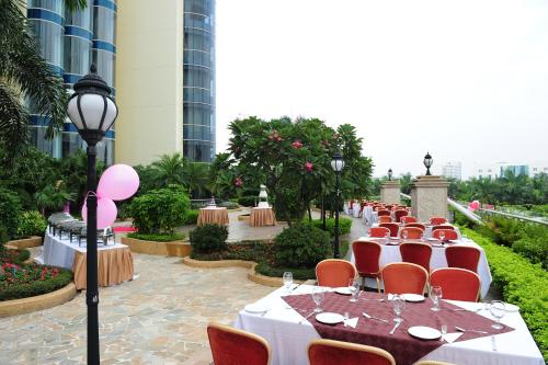 발코니/테라스, 로얄 마리나 프라자 호텔 (Royal Marina Plaza Hotel) in 판위 구