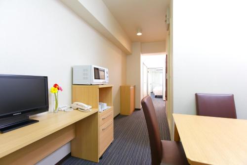 Triple Room - Smoking - House Keeping is Optional with Additional Cost
