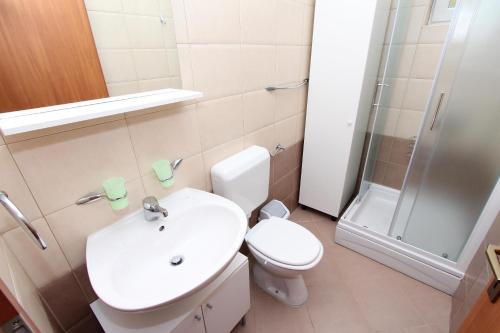 One-Bedroom Apartment with Terrace room in Apartments Sturago