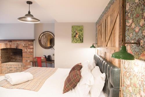 Helen Browning's Royal Oak