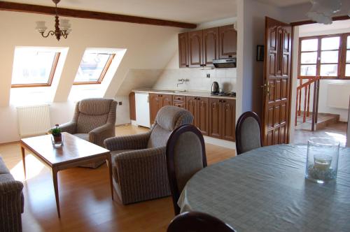 ห้องครัว, Apartman Majak Sec in เซซ