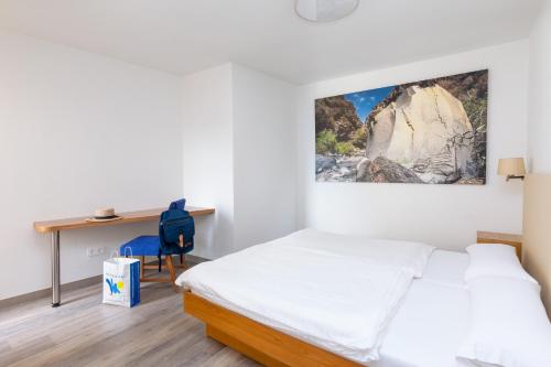 Two-Bedroom Apartment (4 Adults) image 8