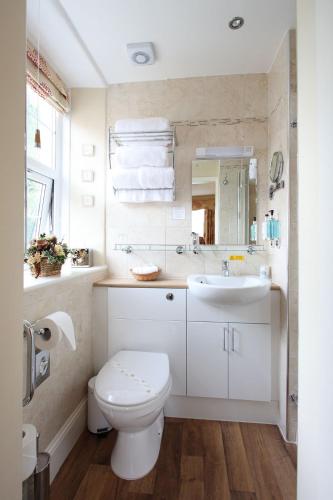 West End Guest House - image 8