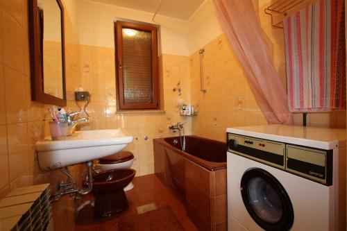 Apartment Suran - image 2