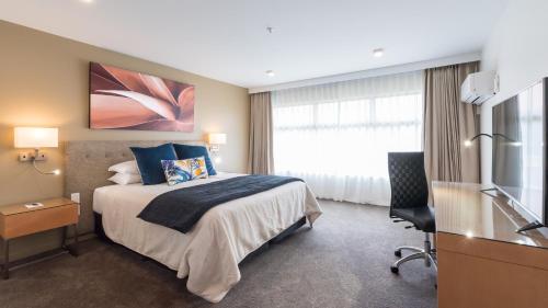Distinction Hamilton Hotel & Conference Centre in ฟอเรสต์ เลค